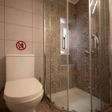 Naousa's Melody בית נופש