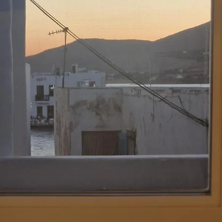 Naousa's Melody * Naousa (Paros)